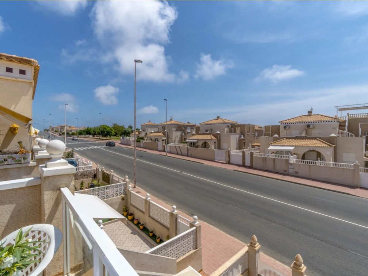 For sale of bungalow in Torrevieja