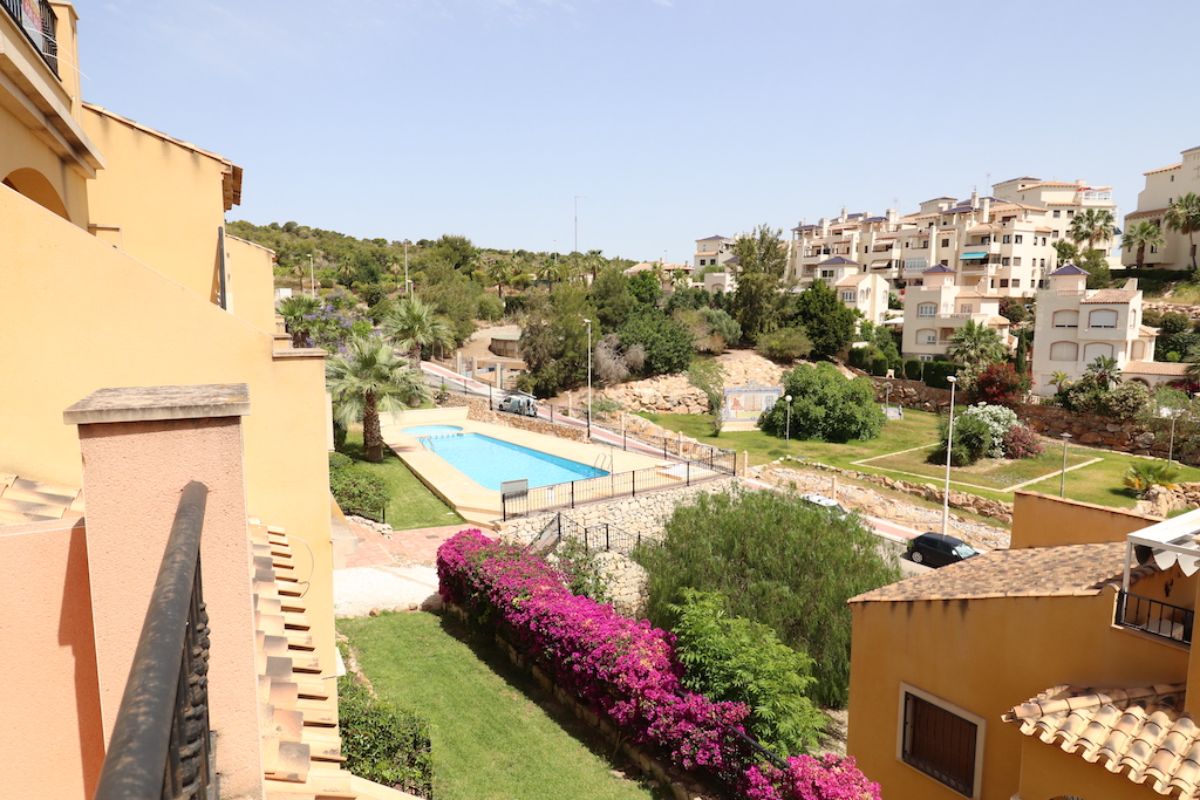 For sale of chalet in Orihuela Costa