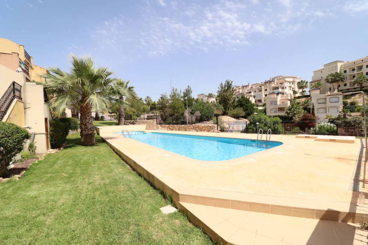 Venta de chalet en Orihuela Costa