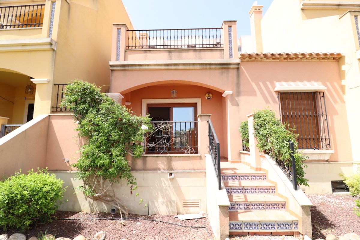 Venta de chalet en Orihuela Costa