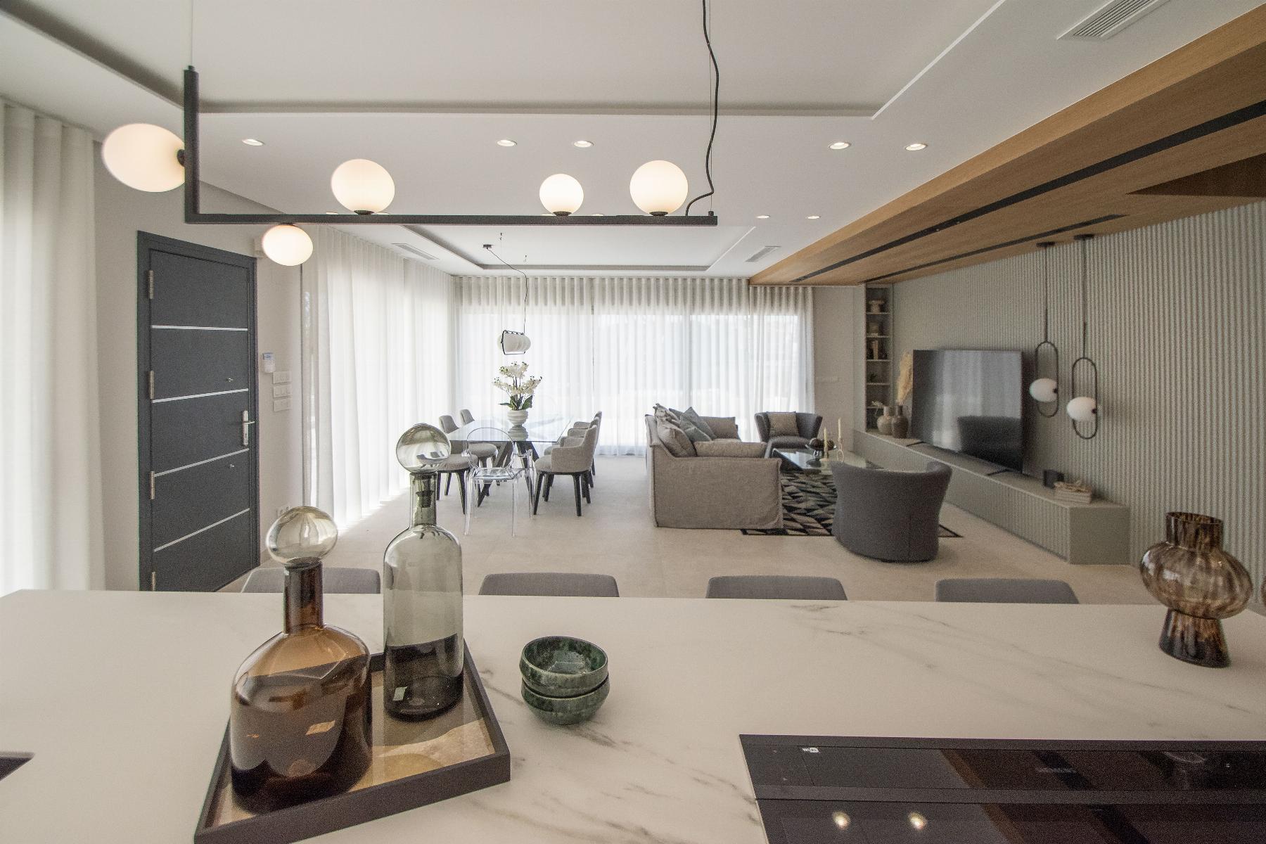 For sale of villa in Orihuela Costa