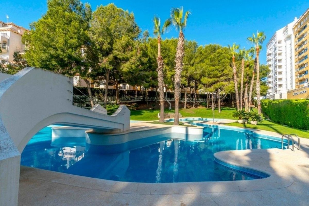 For sale of apartment in Orihuela Costa