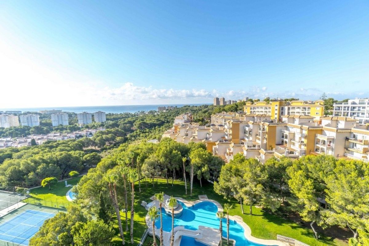 For sale of apartment in Orihuela Costa