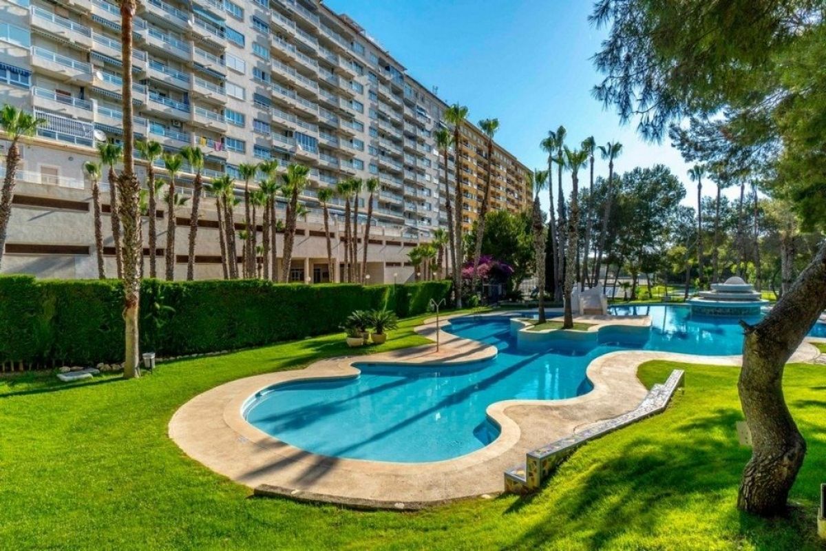 For sale of apartment in Orihuela Costa