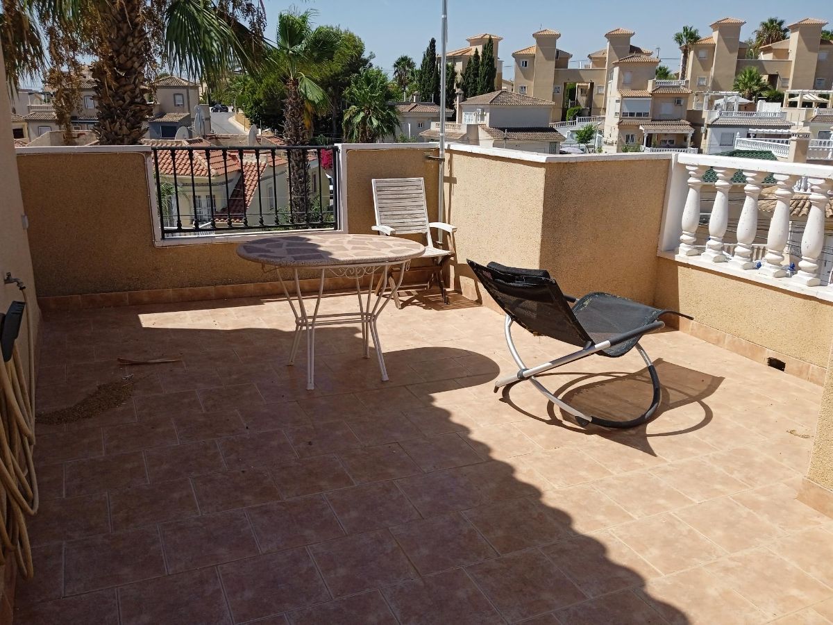 For sale of chalet in San Miguel de Salinas