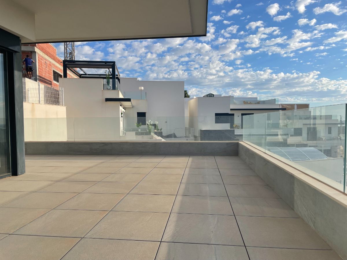 Salg av chalet i San Miguel de Salinas