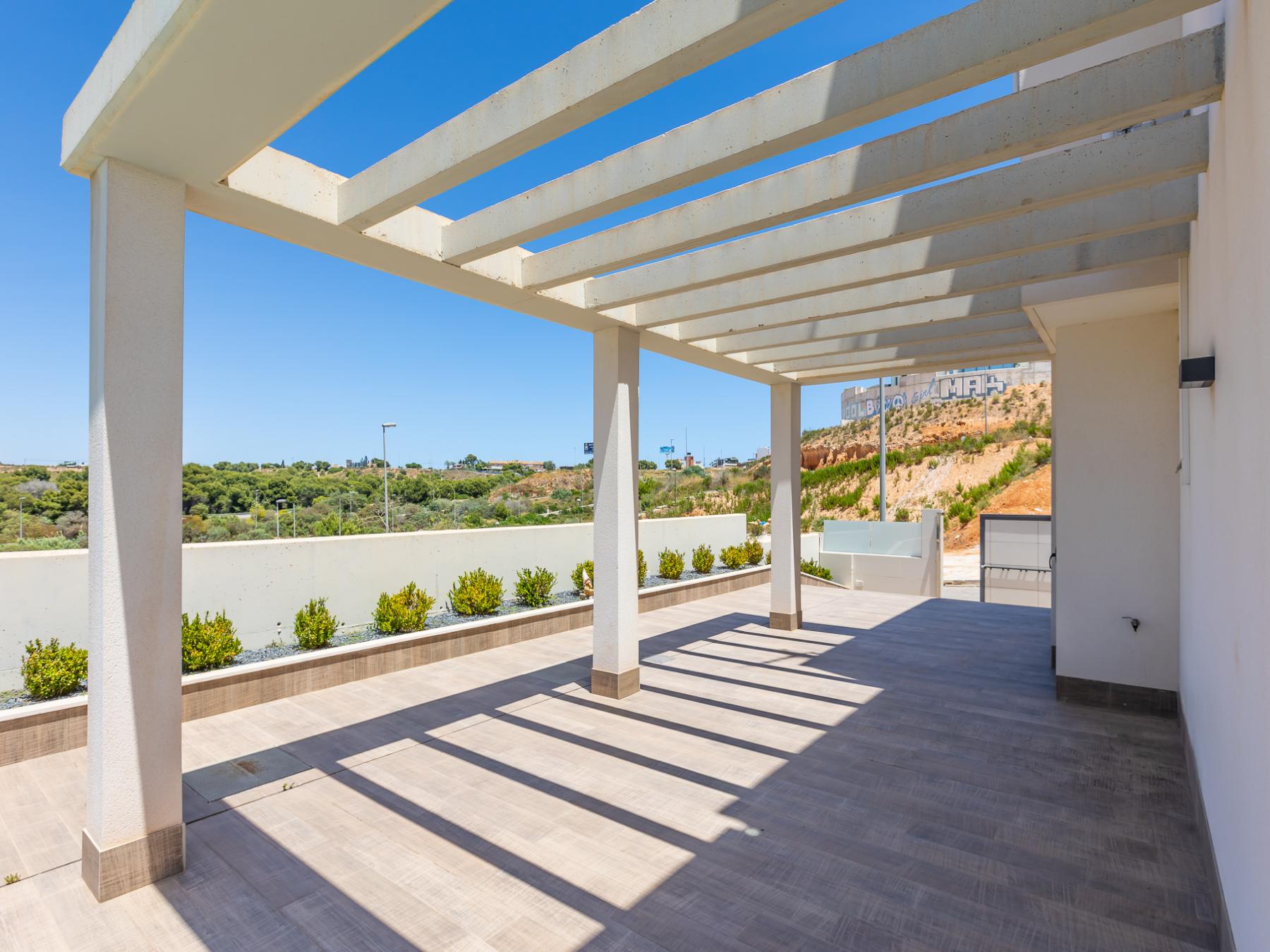 Venta de chalet en Orihuela Costa