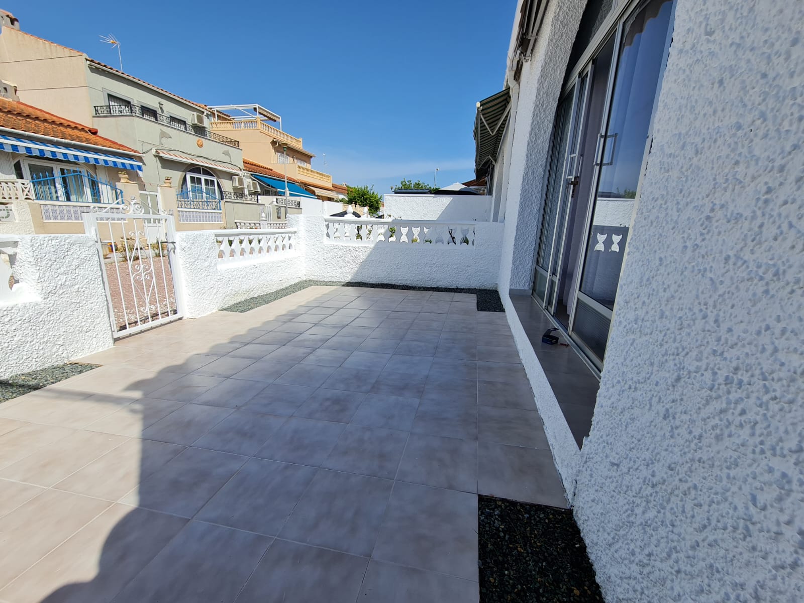 For sale of chalet in Torrevieja