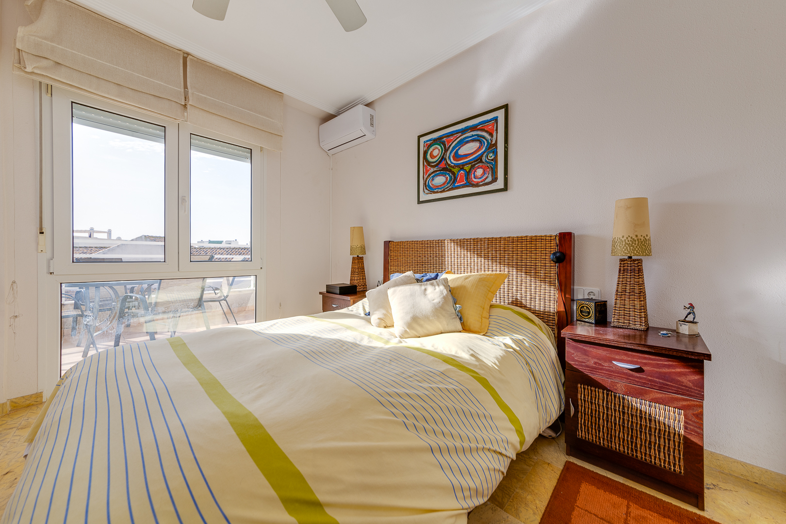 For sale of penthouse in Orihuela Costa