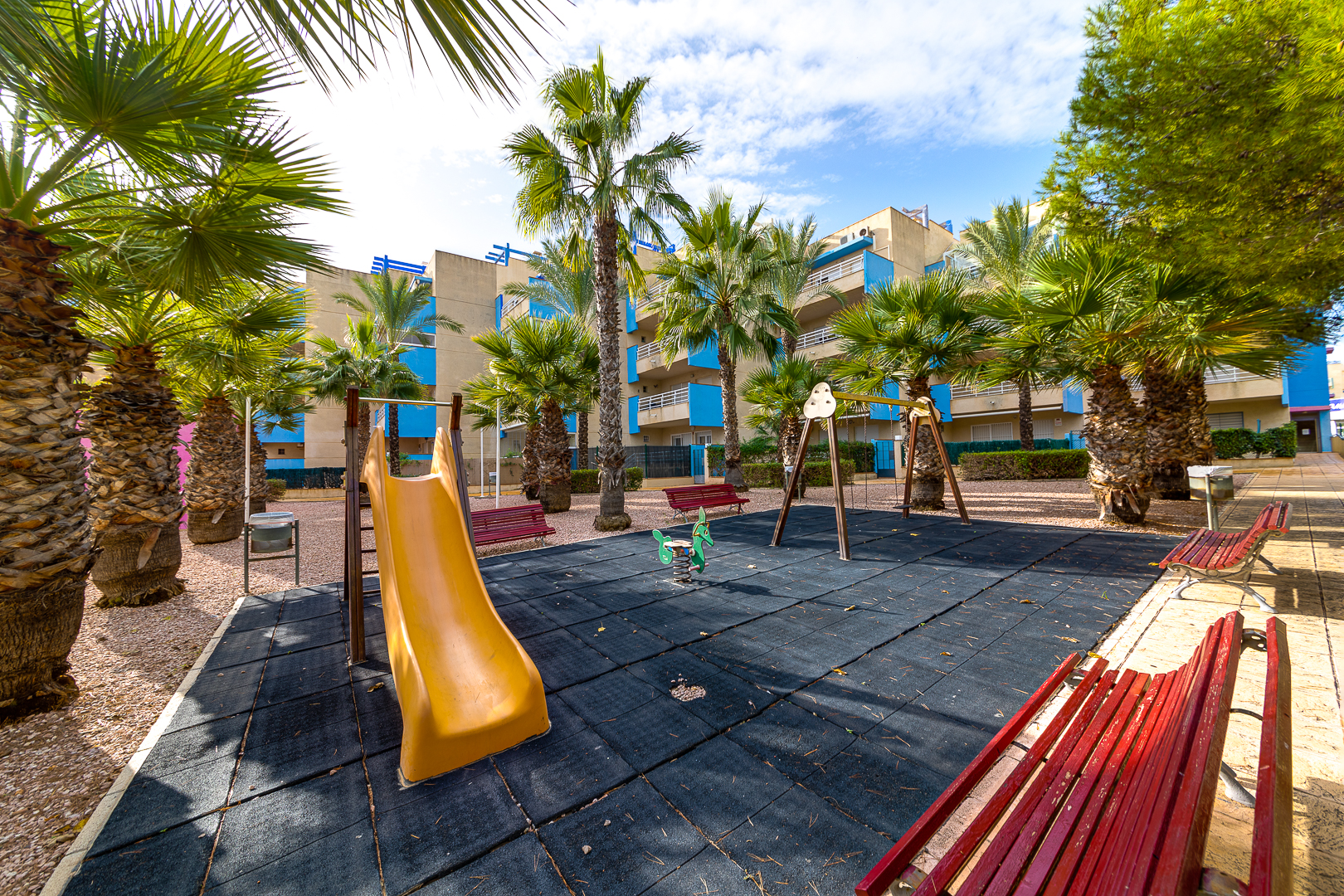For sale of penthouse in Orihuela Costa