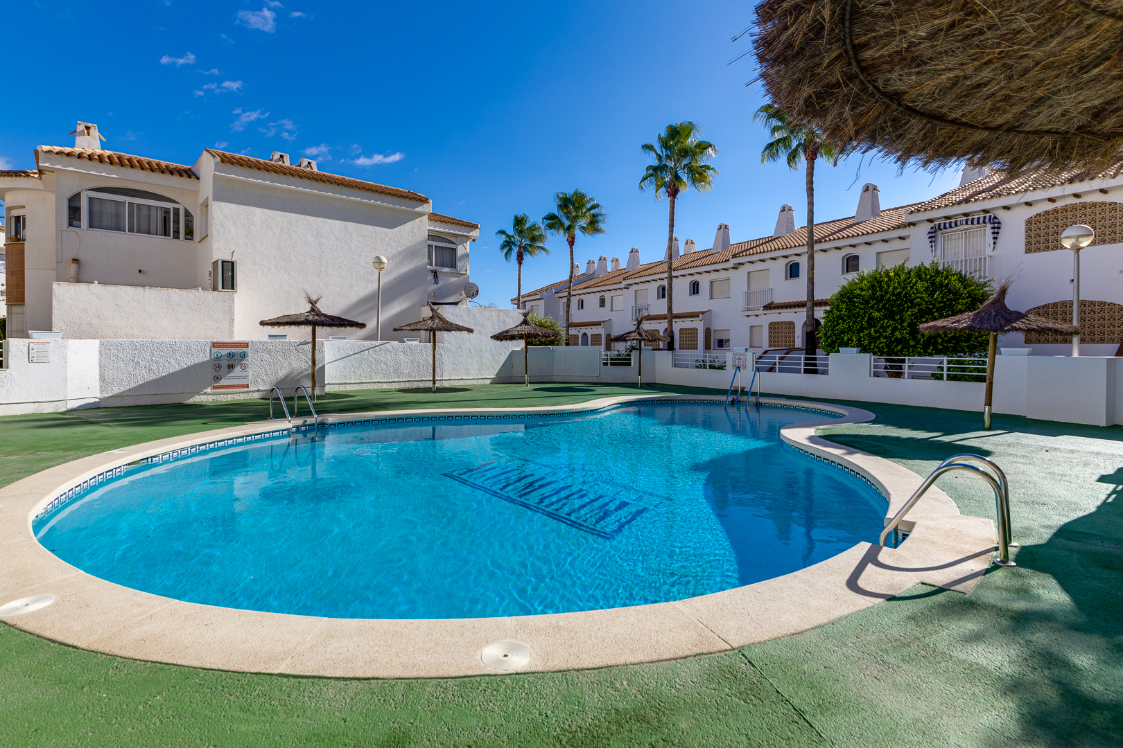 For sale of apartment in Orihuela Costa