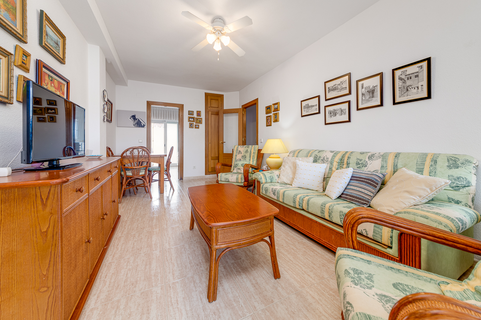 For sale of apartment in Orihuela Costa