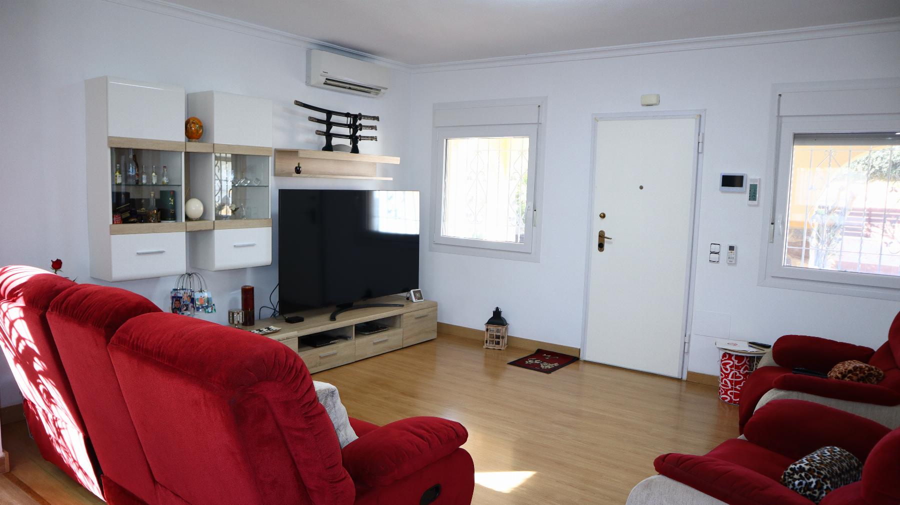 For sale of chalet in Torrevieja