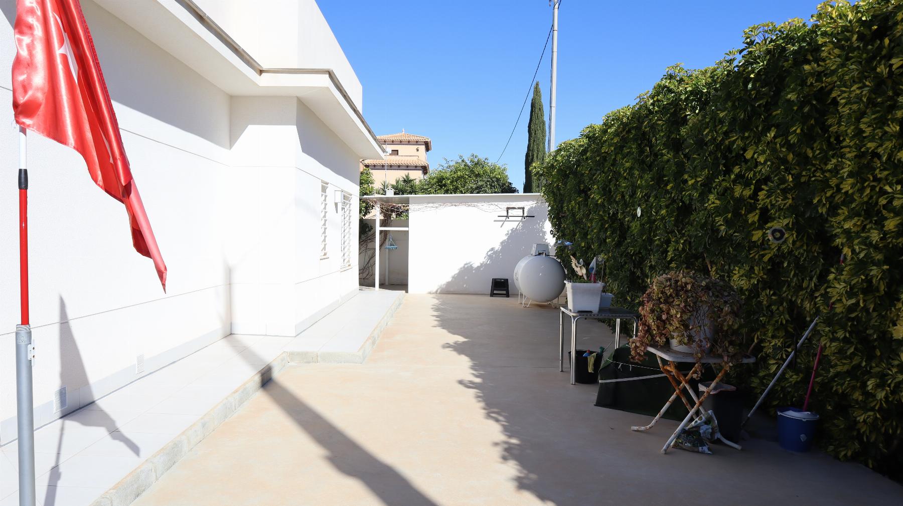 Venta de chalet en Orihuela Costa