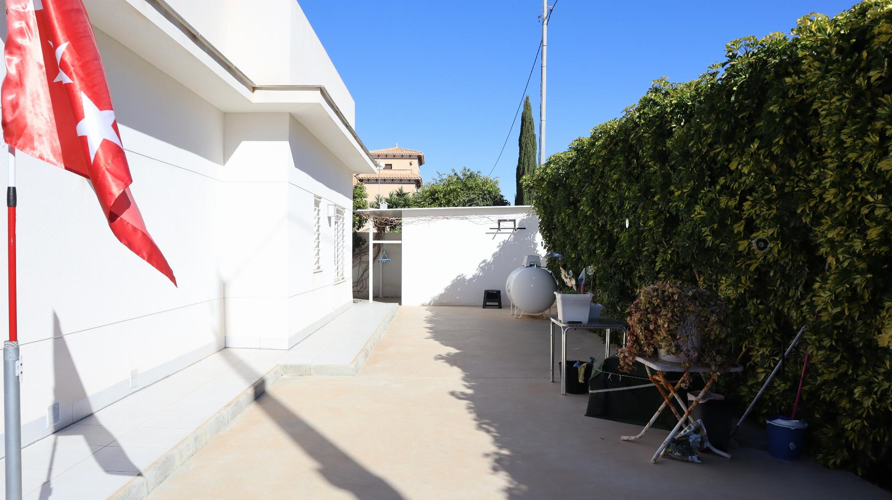 Venta de chalet en Orihuela Costa