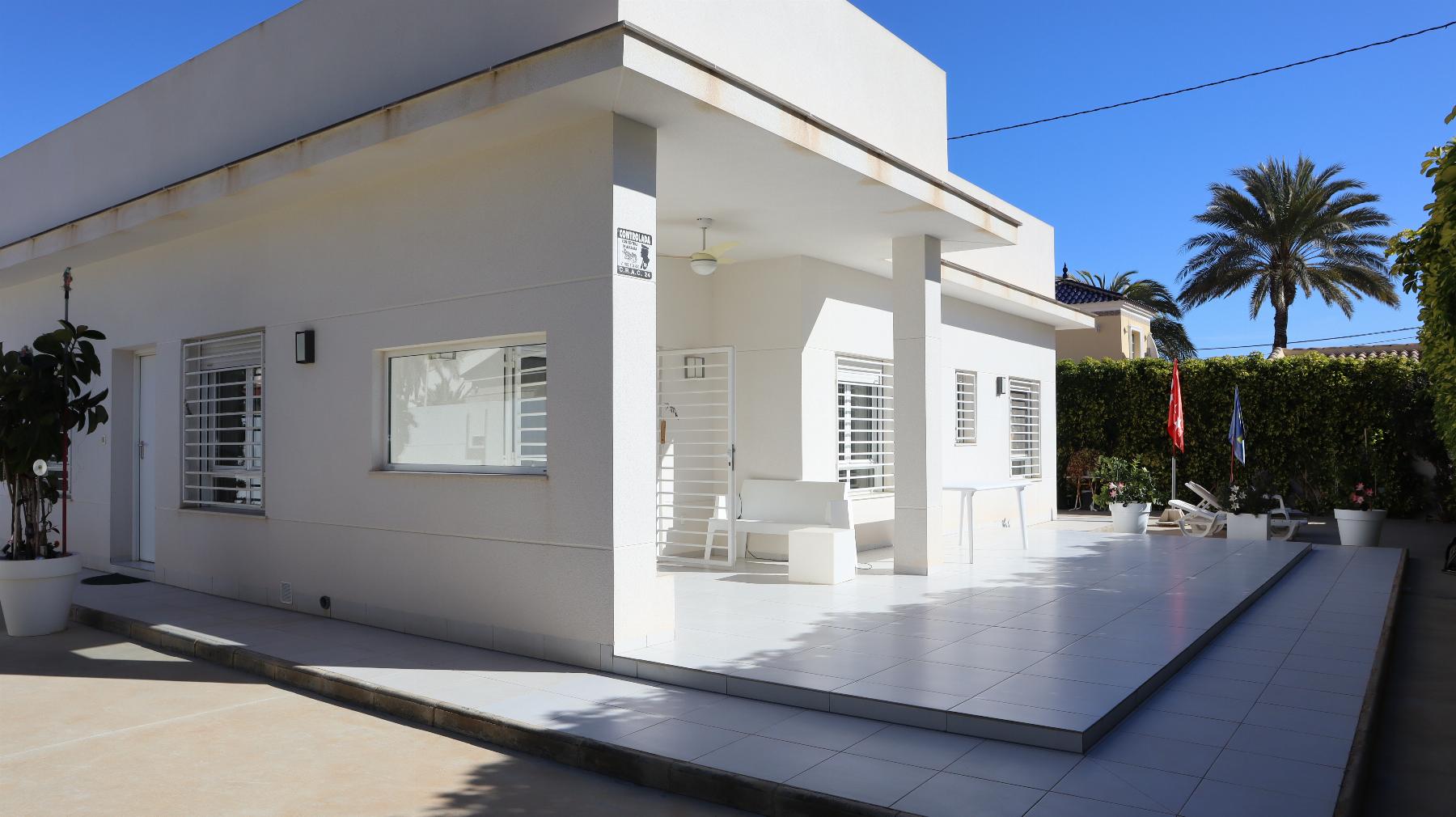 Venta de chalet en Orihuela Costa