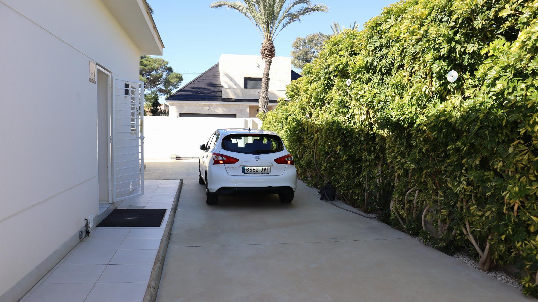 Venta de chalet en Orihuela Costa