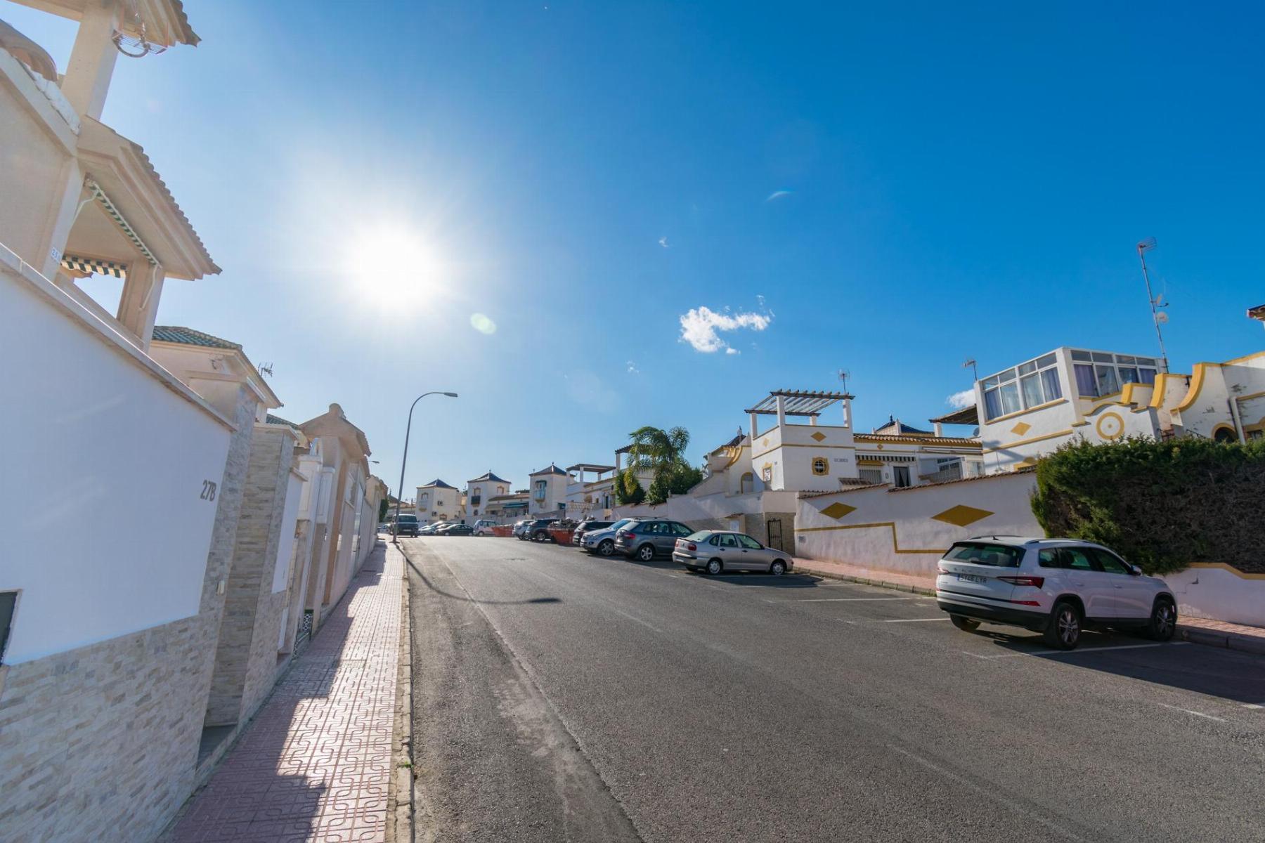 For sale of bungalow in Torrevieja