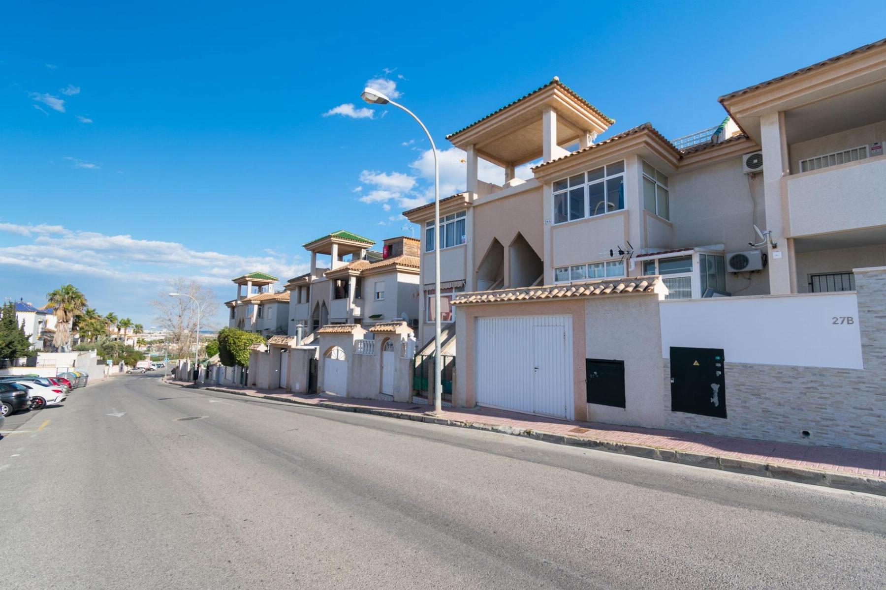For sale of bungalow in Torrevieja