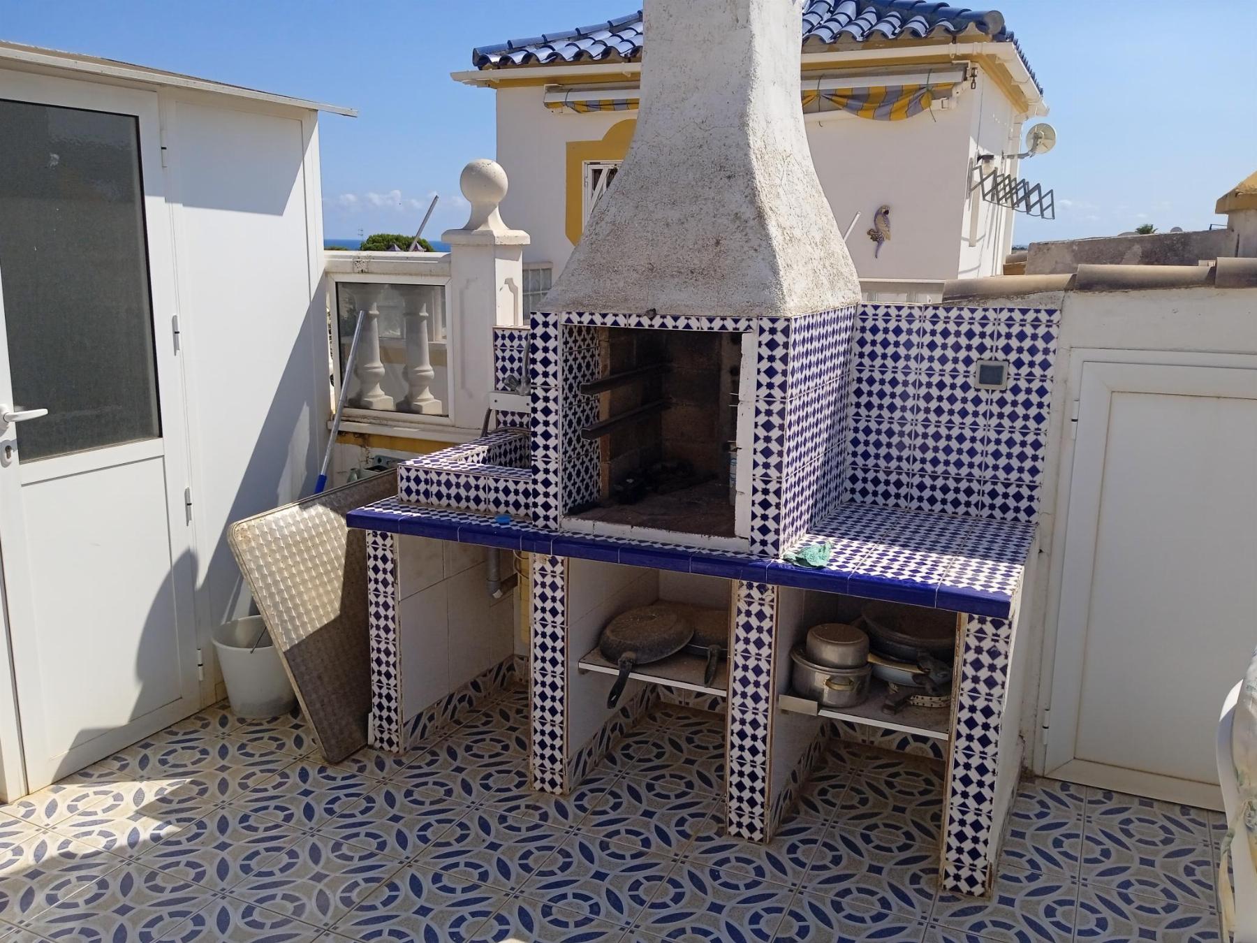 For sale of chalet in Torrevieja