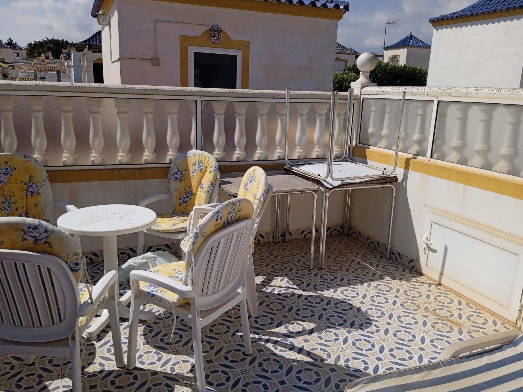 For sale of chalet in Torrevieja