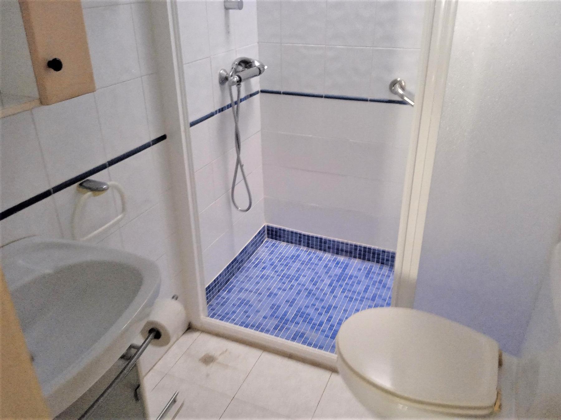 For sale of chalet in Torrevieja