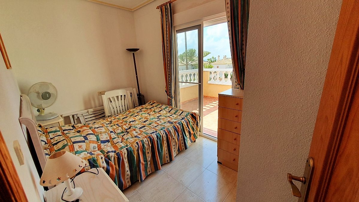 For sale of bungalow in Torrevieja