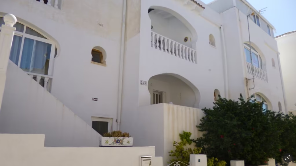 For sale of bungalow in San Miguel de Salinas