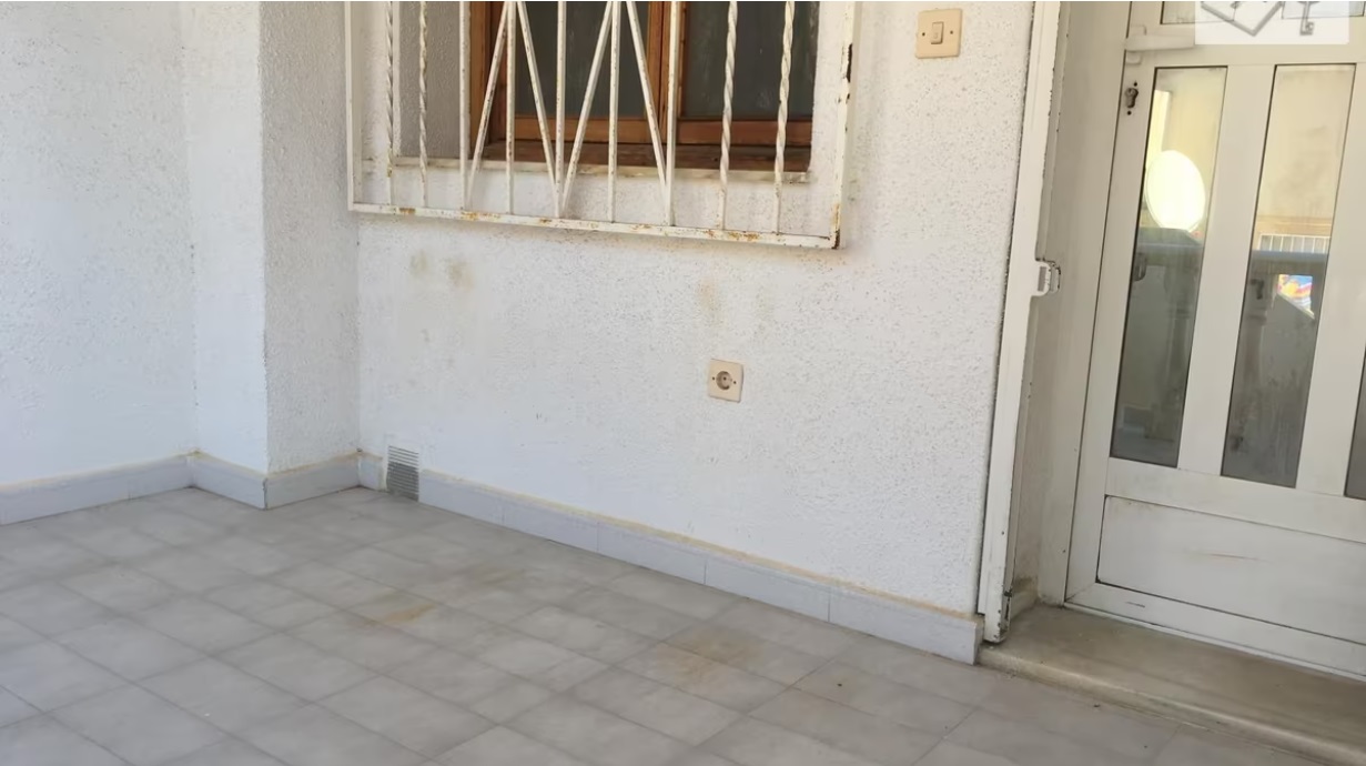 For sale of bungalow in San Miguel de Salinas
