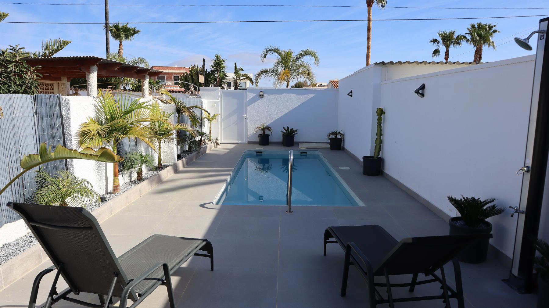 For sale of chalet in Orihuela Costa