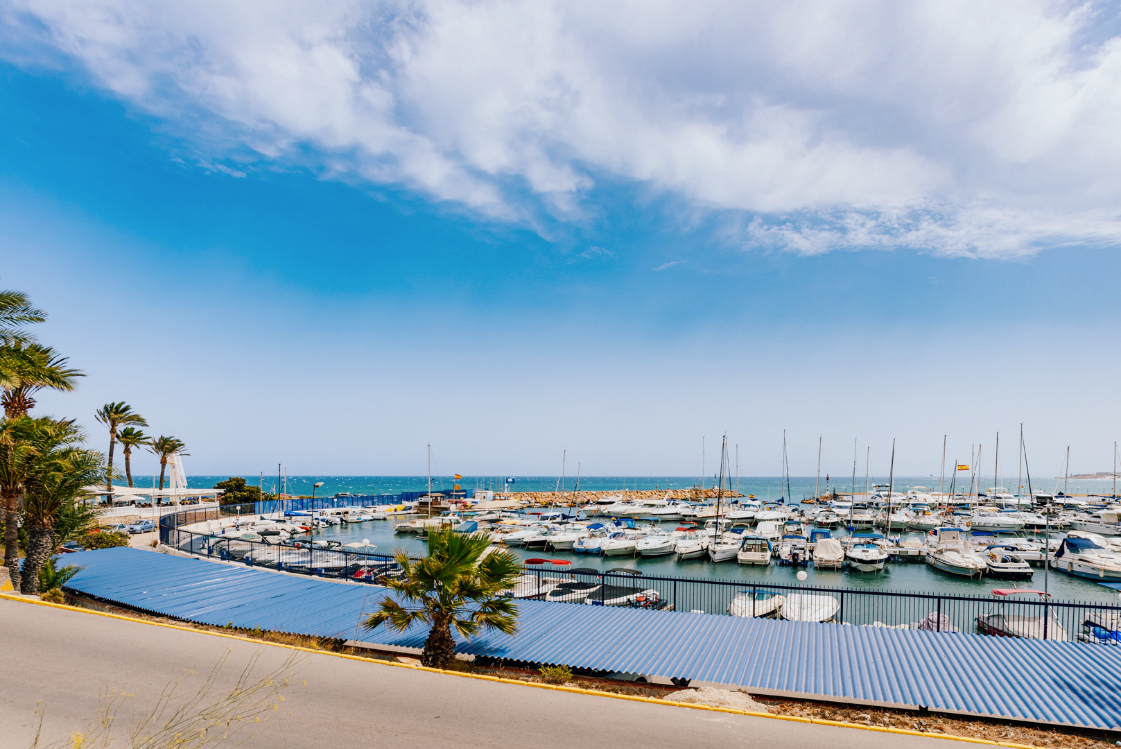 For sale of apartment in Orihuela Costa