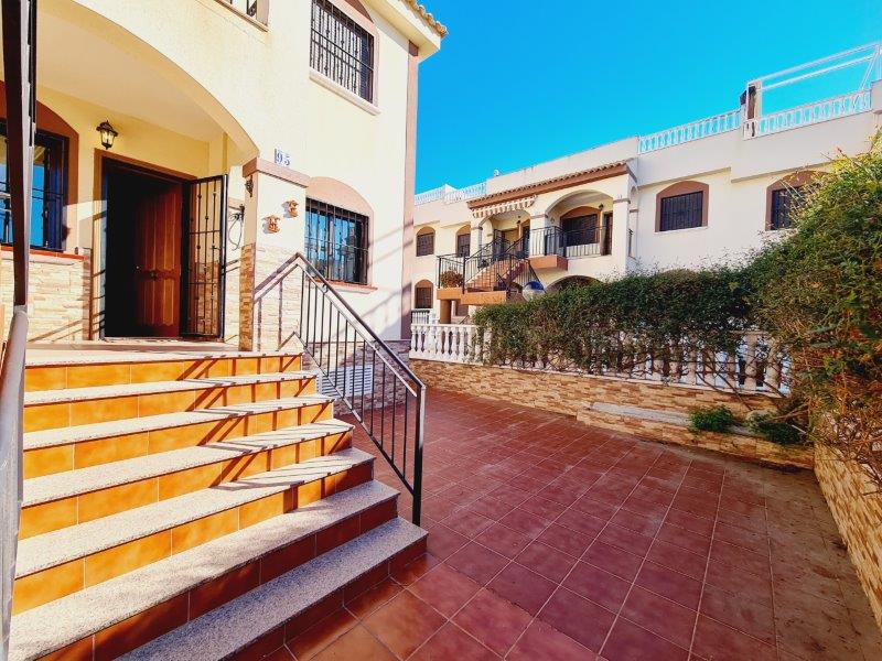 For sale of bungalow in Torrevieja