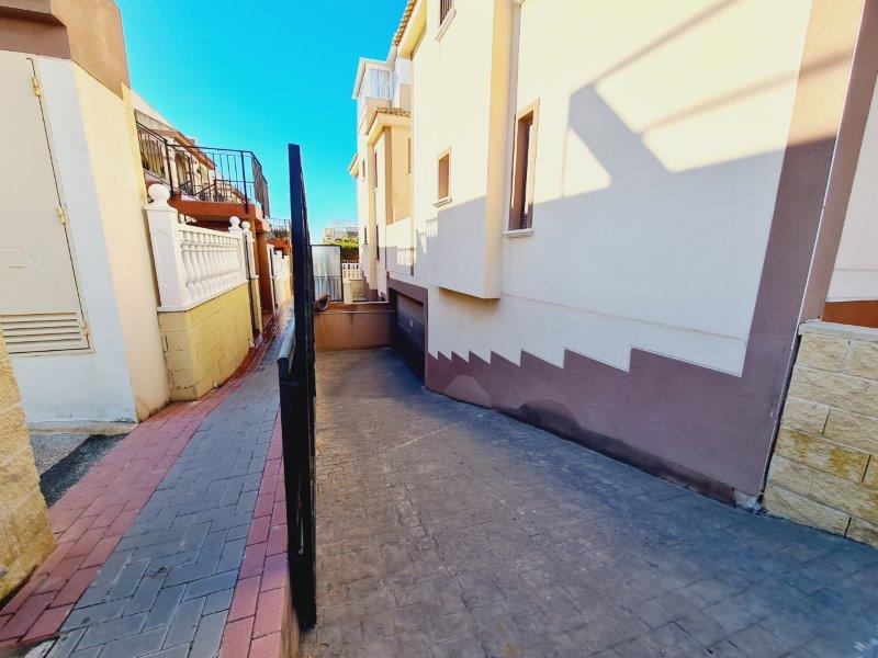 For sale of bungalow in Torrevieja