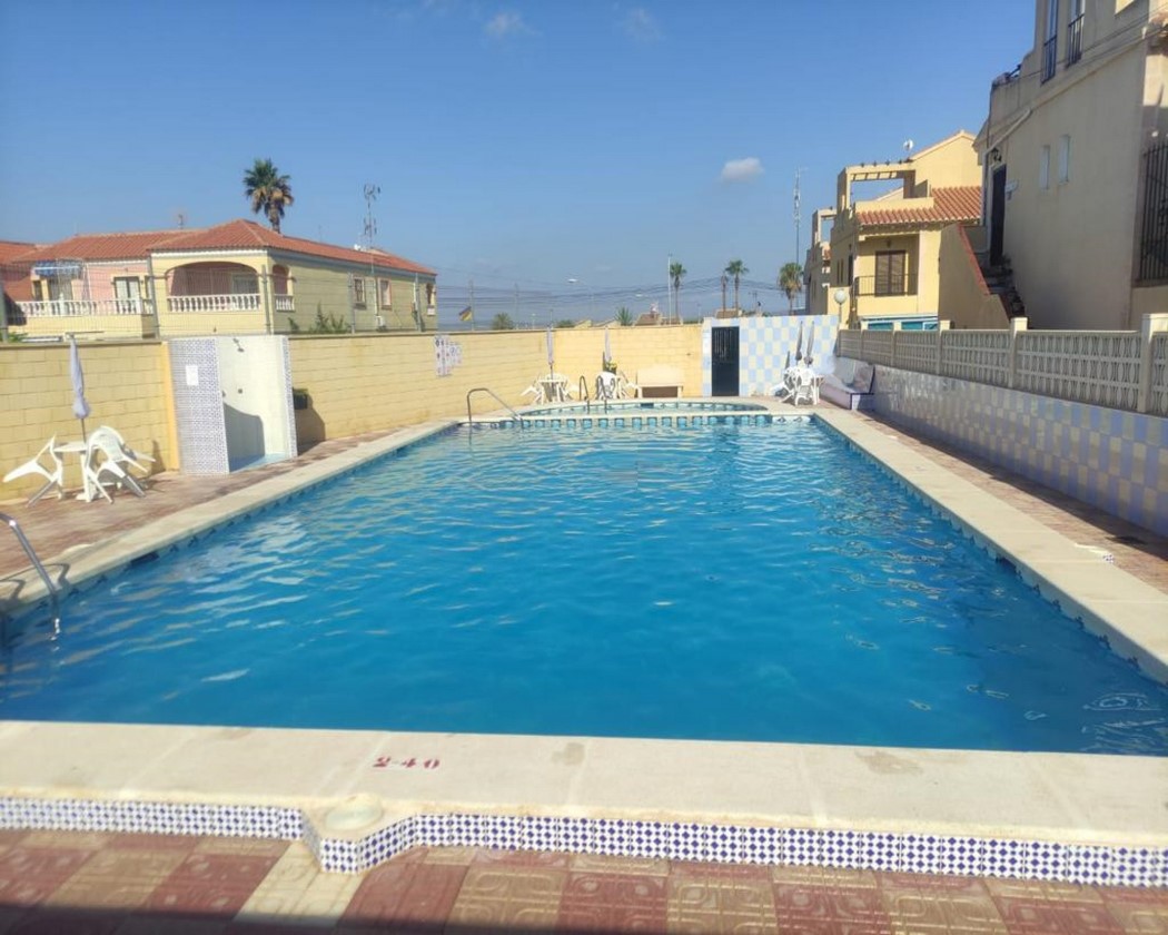 For sale of bungalow in Torrevieja