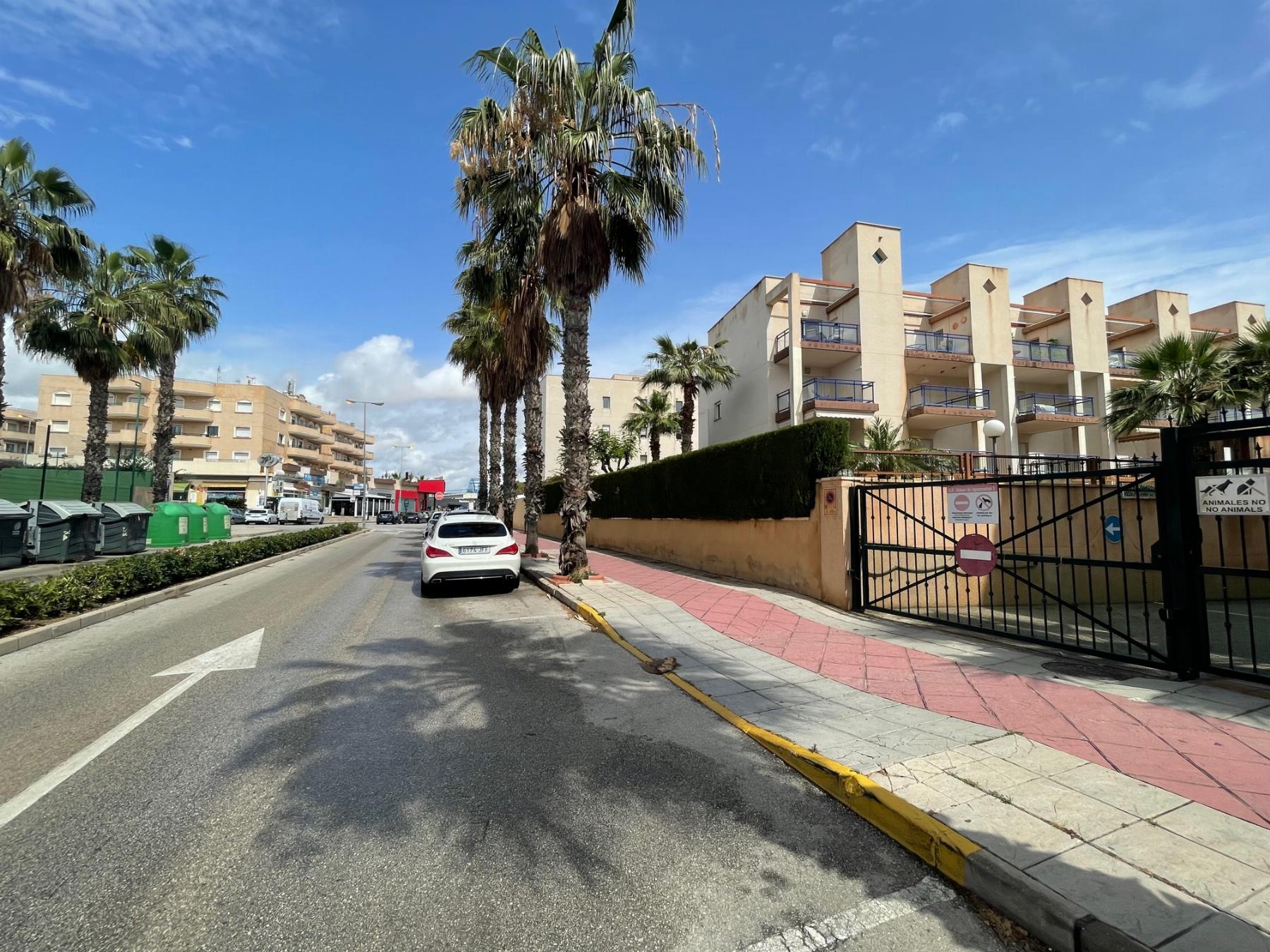 For sale of garage in Orihuela Costa