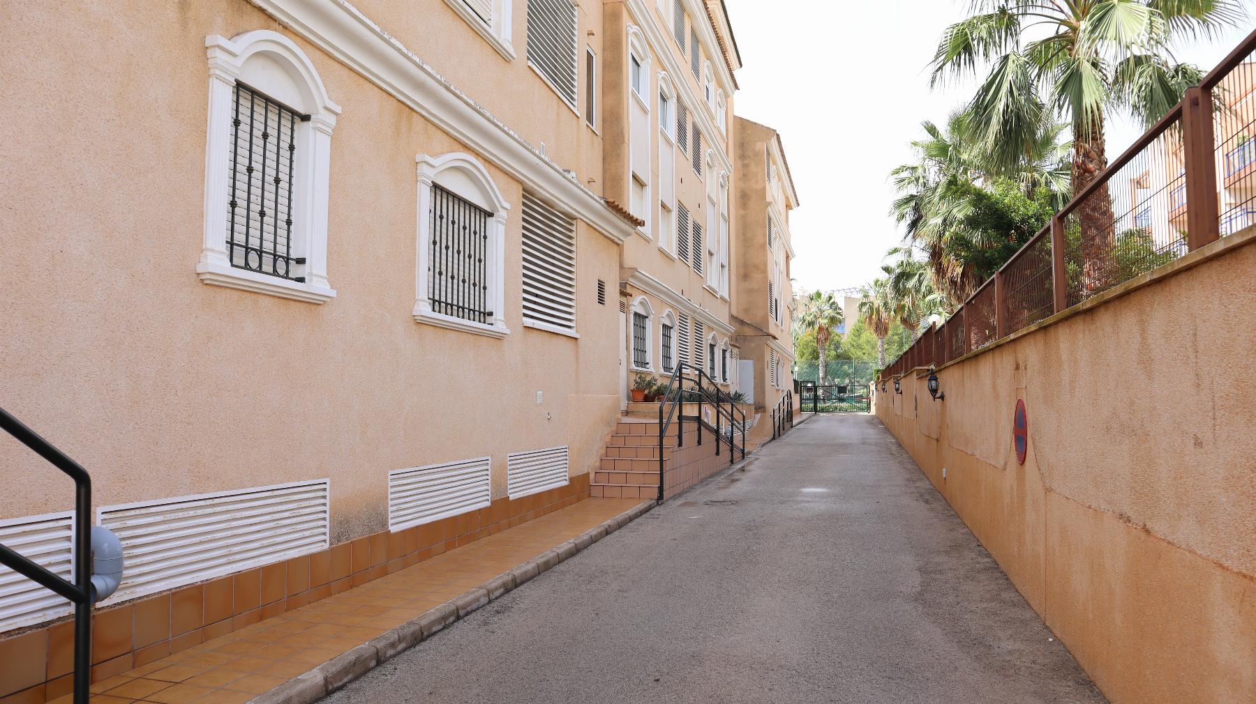 For sale of garage in Orihuela Costa