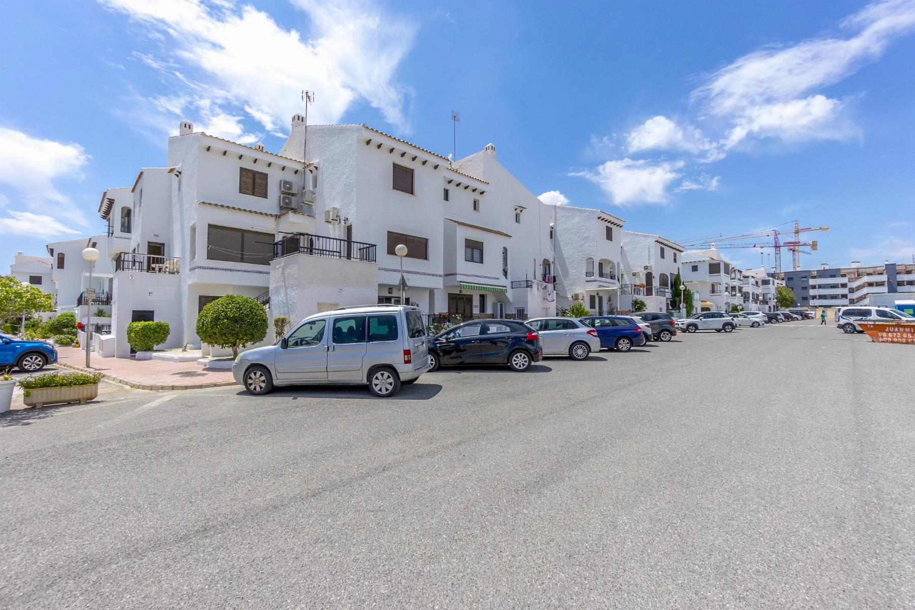 For sale of bungalow in Orihuela Costa