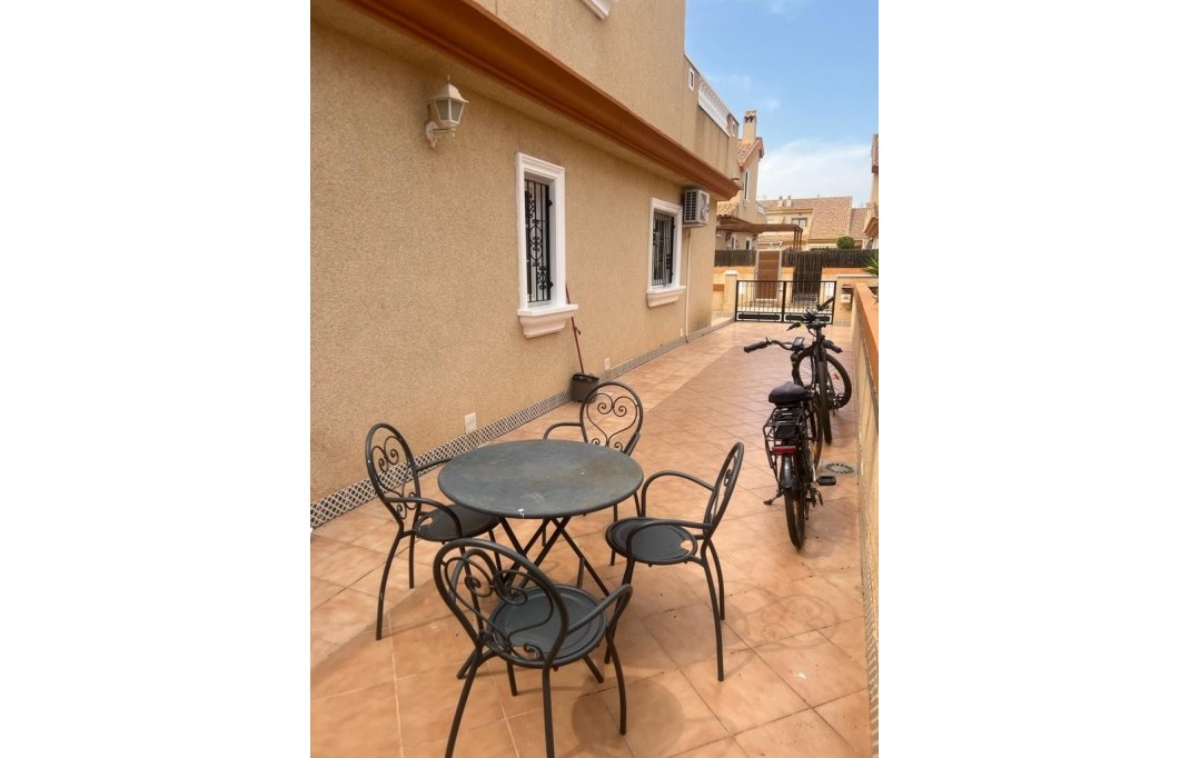 Venta de chalet en Pilar de la Horadada