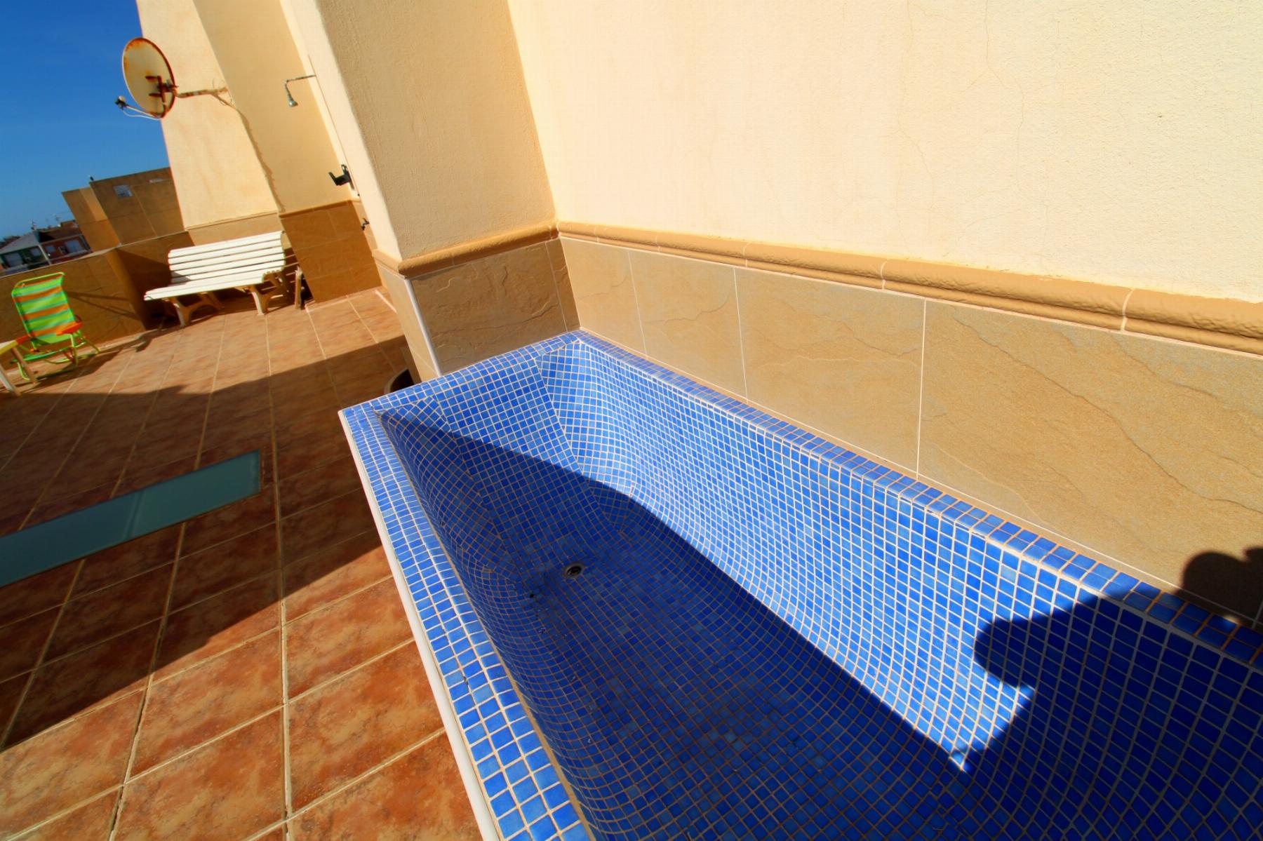 For sale of penthouse in Torrevieja