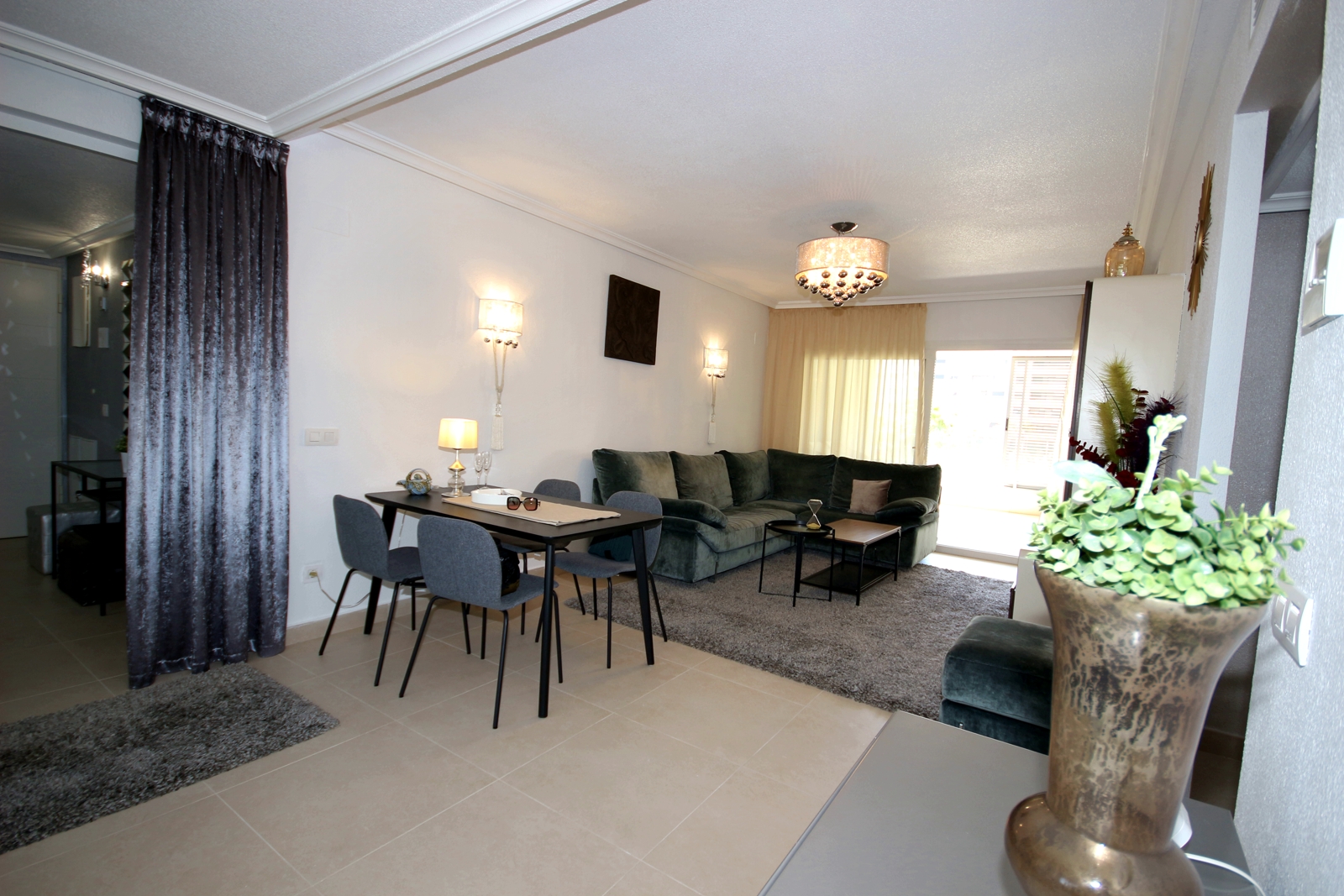 Sprzedaż z apartament w Torrevieja