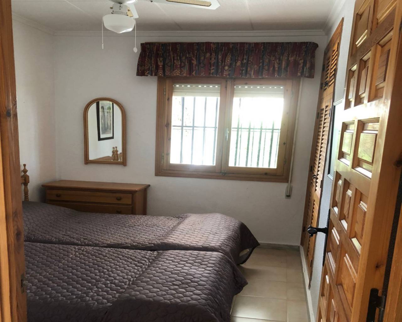 For sale of chalet in Torrevieja