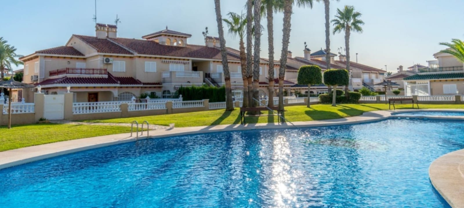 For sale of chalet in Orihuela Costa