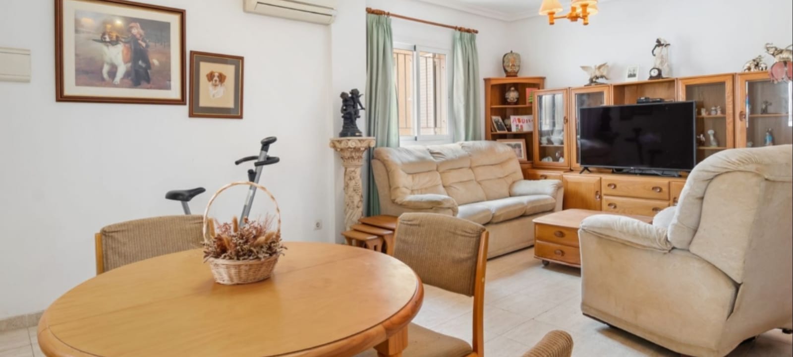 For sale of chalet in Orihuela Costa