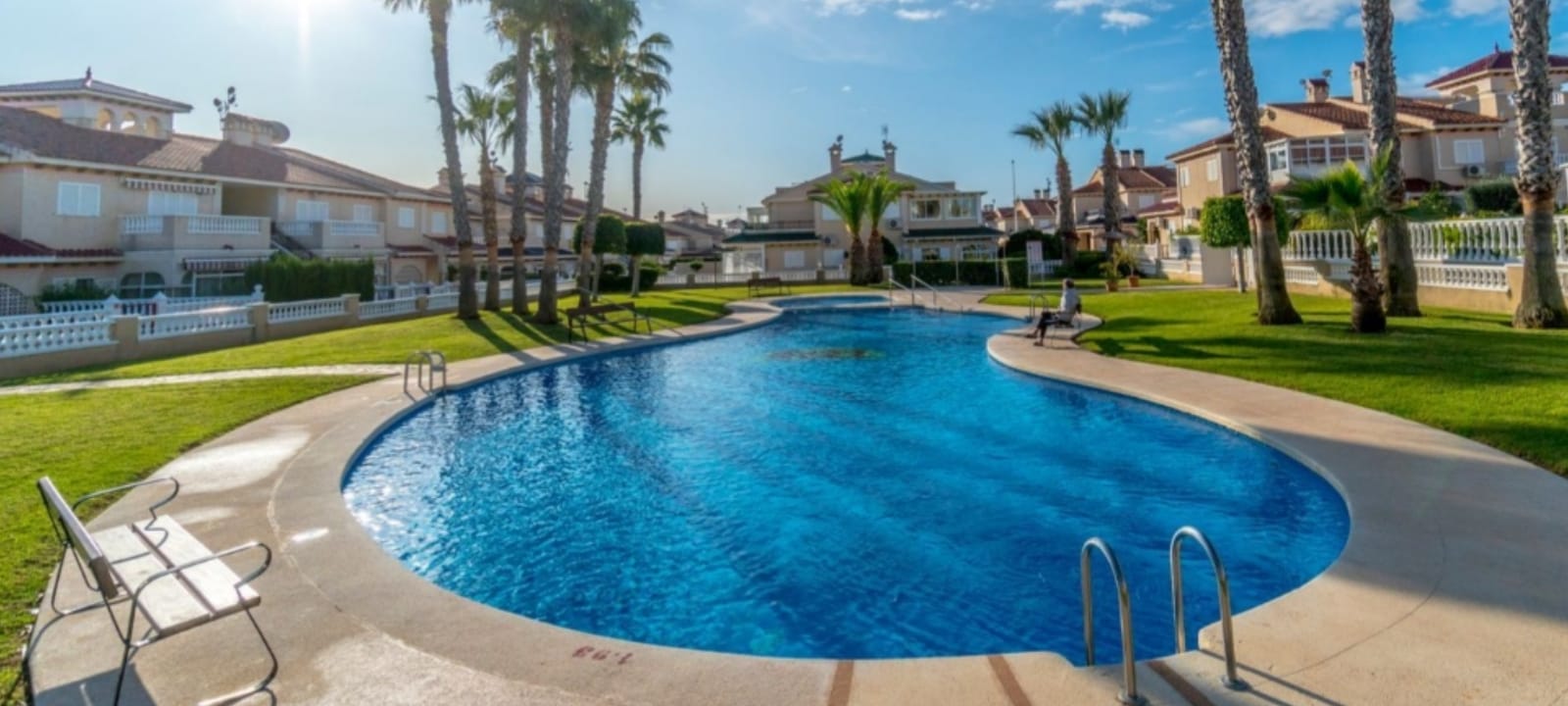 For sale of chalet in Orihuela Costa