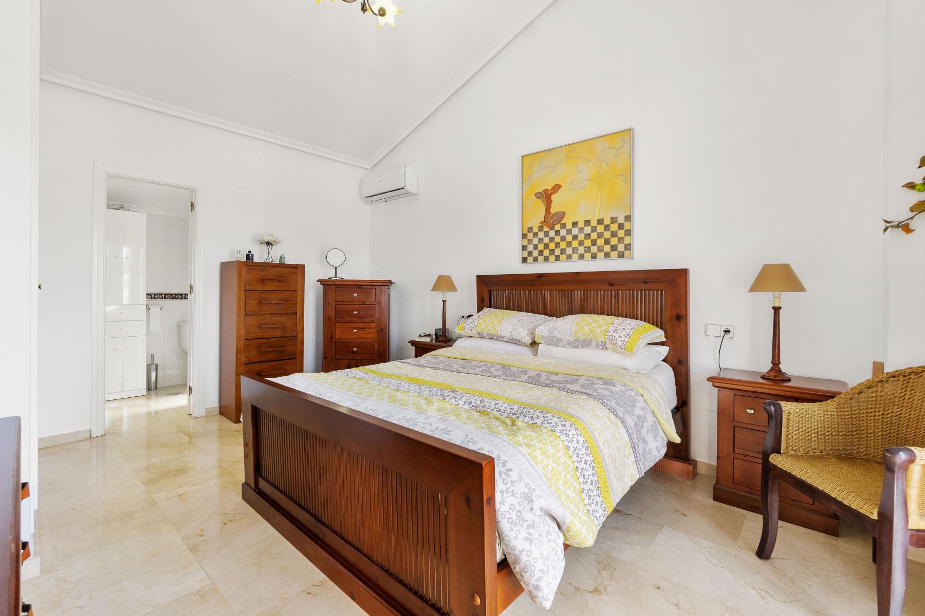 For sale of chalet in Orihuela Costa