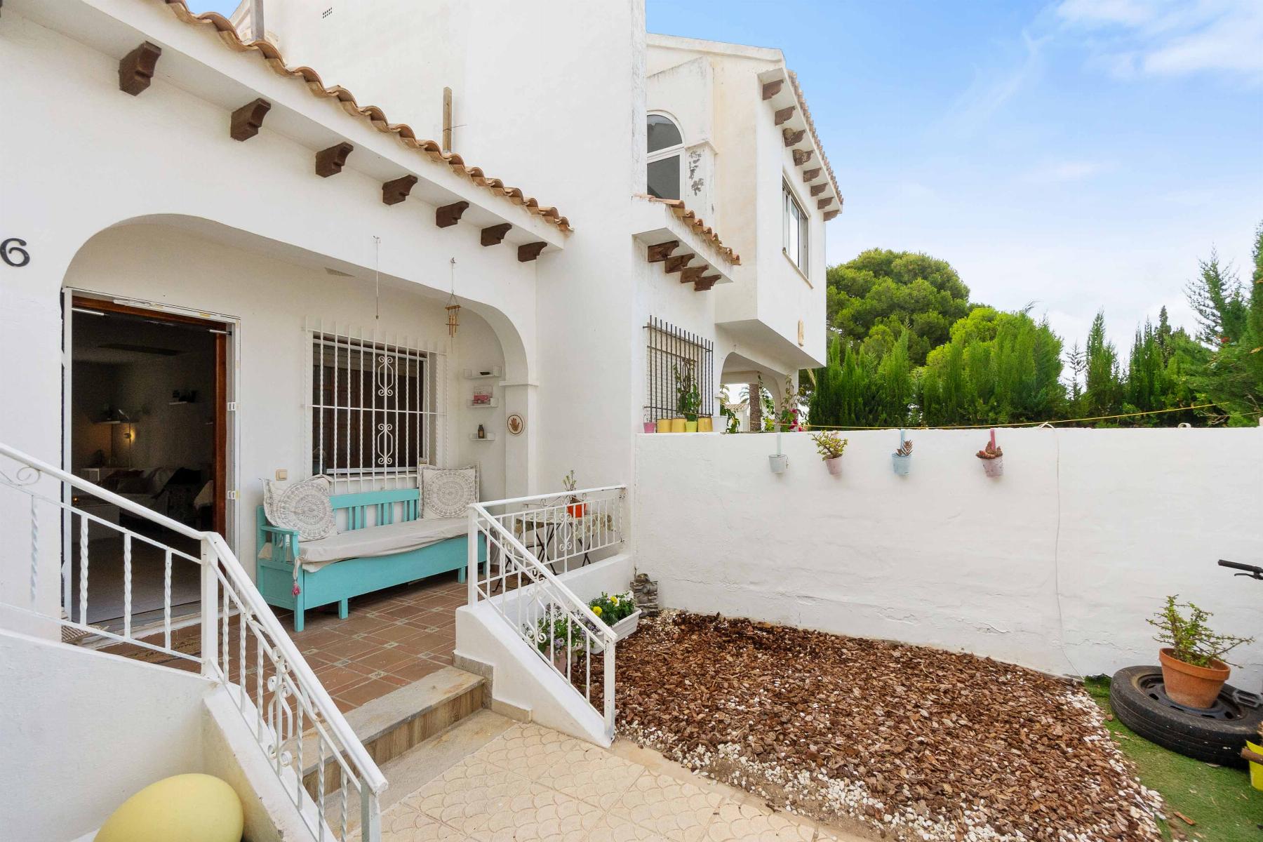 For sale of chalet in Orihuela Costa