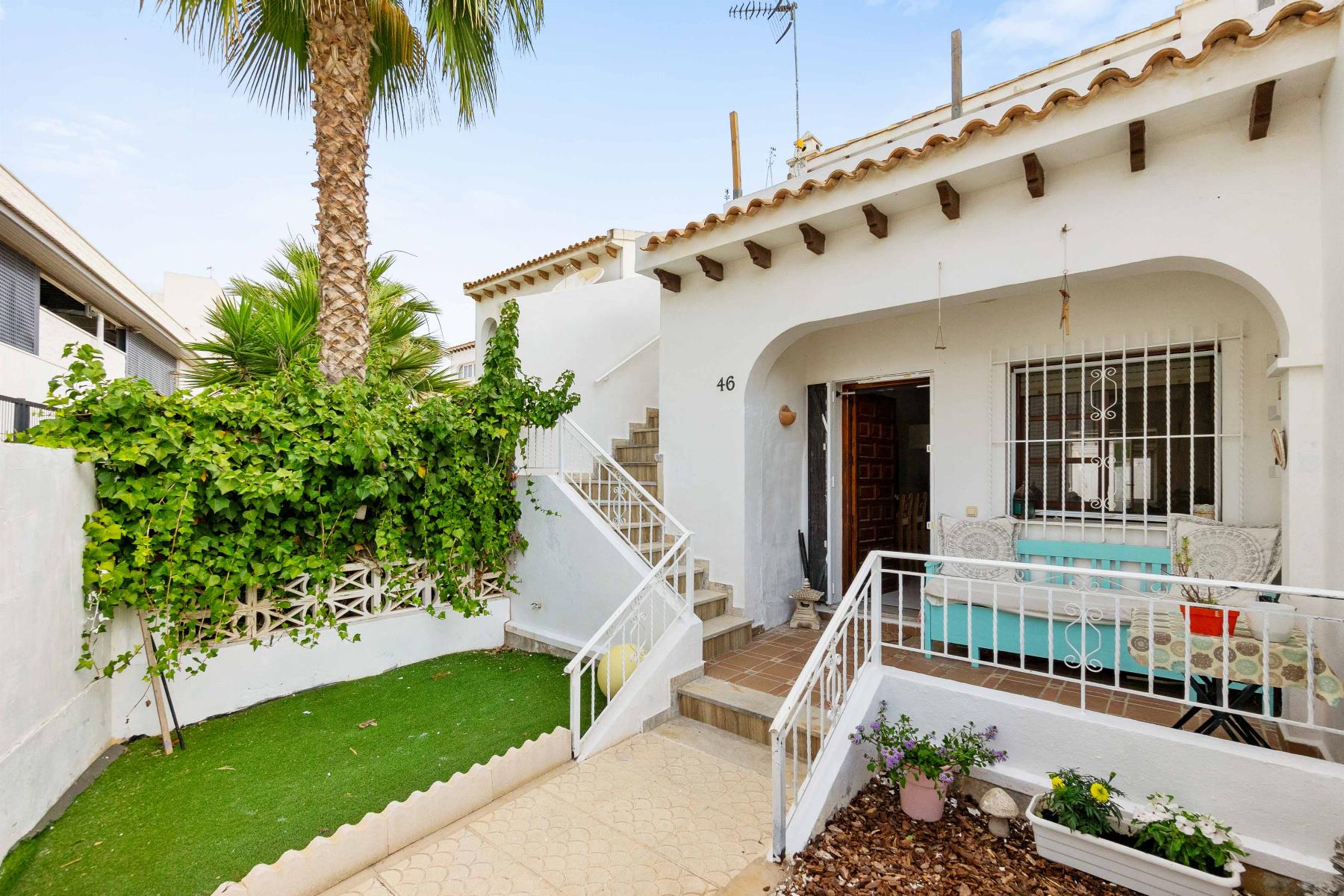 Venta de chalet en Orihuela Costa