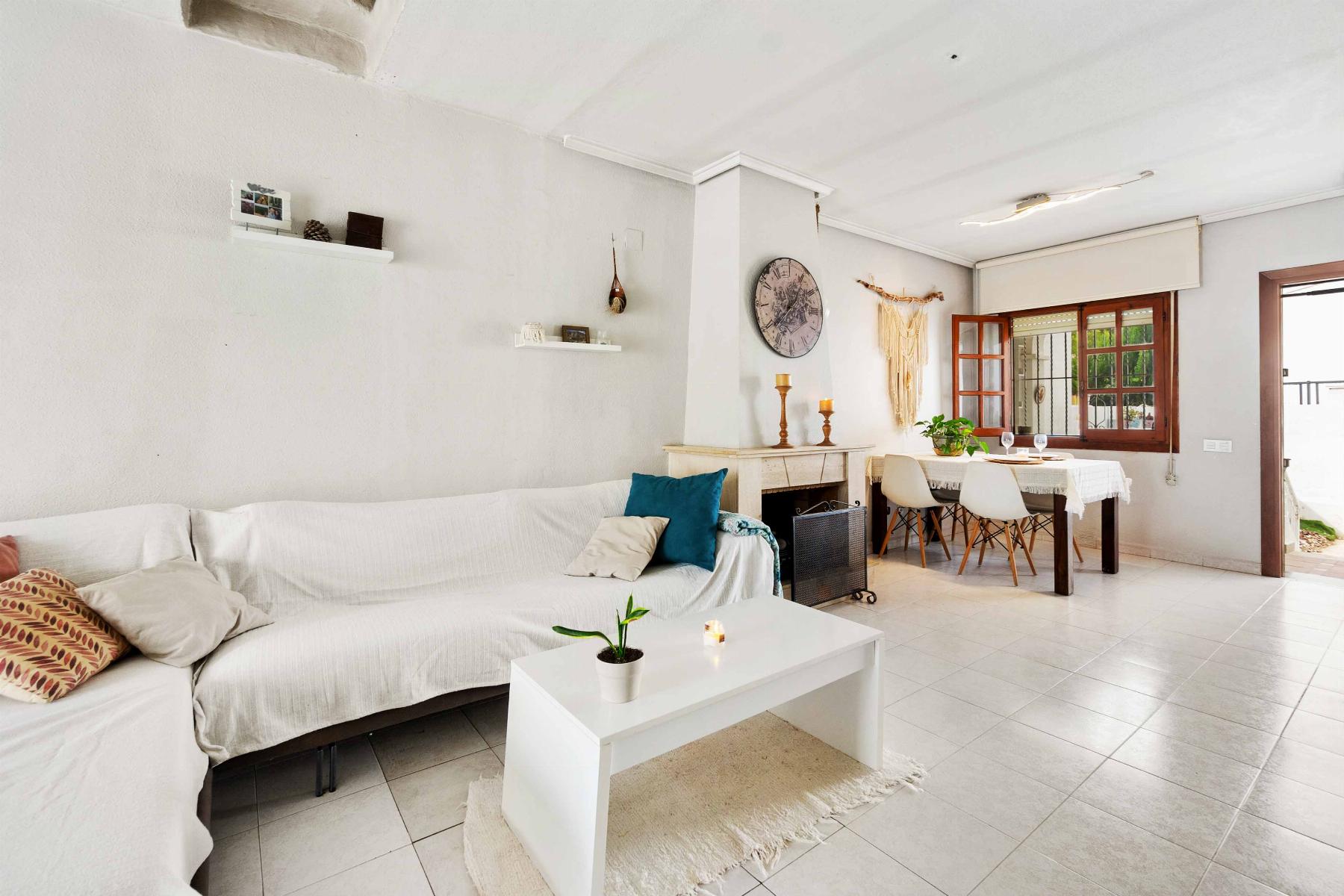 For sale of chalet in Orihuela Costa
