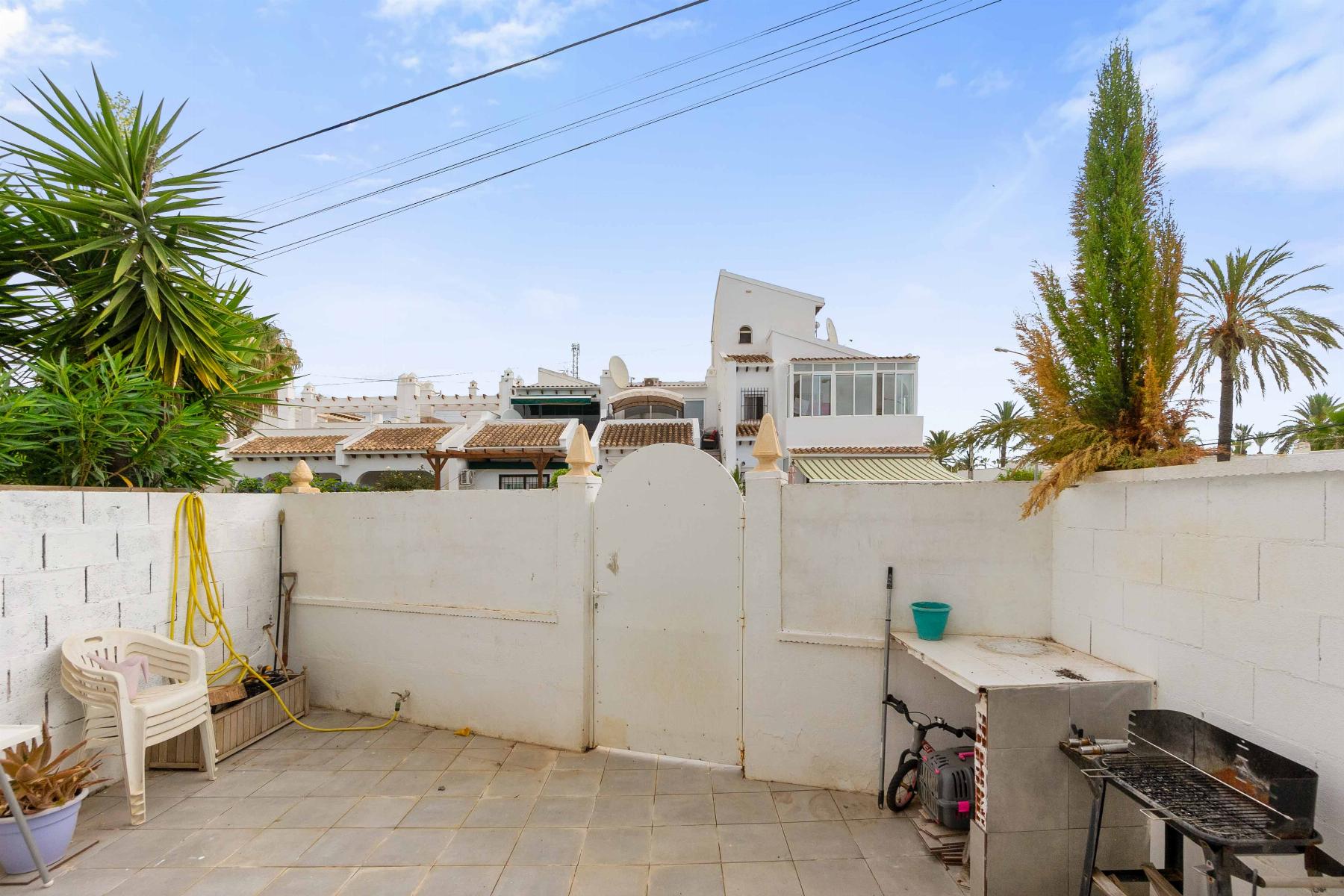 For sale of chalet in Orihuela Costa