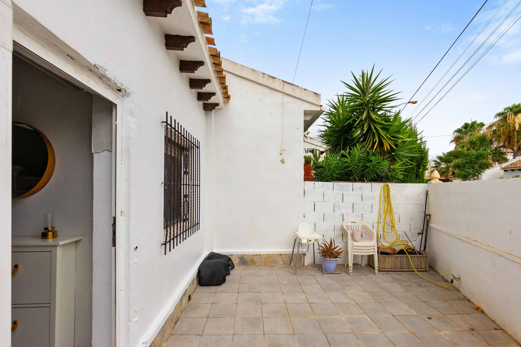 For sale of chalet in Orihuela Costa